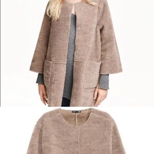 H&M Reversible Suede and Sherpa tan jacket